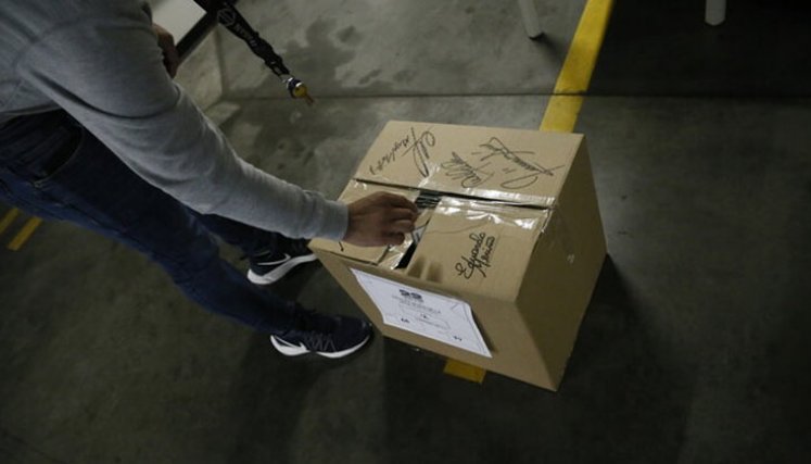 El presidente del Consejo Nacional Electoral de Venezuela (CNE), Elvis Amoroso, ha informado este domingo por la mañana de que se han constituido el 95 por ciento de las mesas previstas para las elecciones presidenciales de este domingo.
