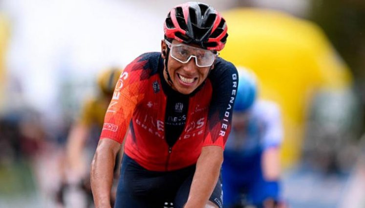 Tras presentar problemas en la espalda, Bernal se tuvo que bajar de los Juegos Olímpicos y de la Vuelta a España.