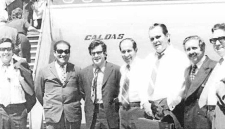 Imagen del vuelo inaugural del avión 'Caldas' de Avianca