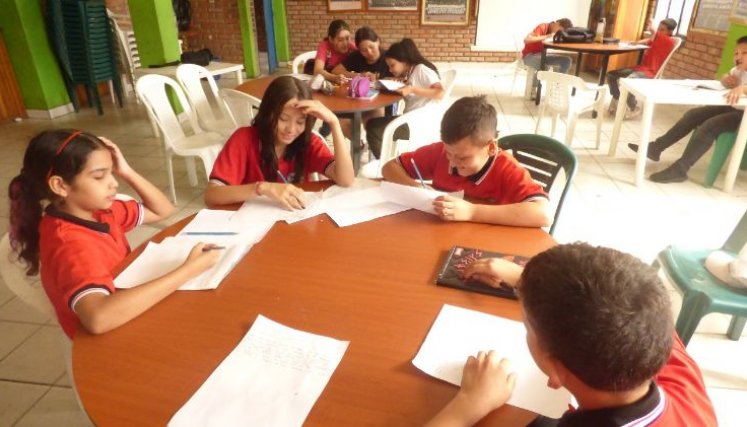 Más de 100 estudiantes de diferentes grados participaron en este proceso. /Fotos: Cortesía / La Opinión