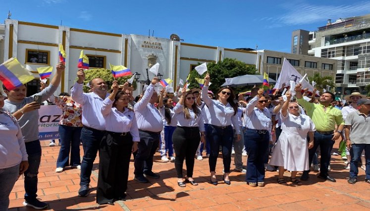 A través de muestras folclóricas los ocañeros claman continuidad de los diálogos de paz en Colombia. /Foto: cortesía: La Opinión. 
