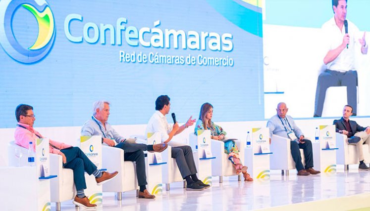 El presidente de Bancóldex, Javier Díaz, recordó que el Pacto por el Crédito es un acuerdo para garantizar la disponibilidad de recursos financieros en sectores cruciales para el desarrollo del país. / Foto: Cortesía