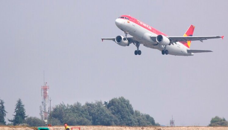 Avión