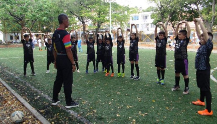 10 escuelas de fútbol hicieron parte de la iniciativa. / Foto: cortesía.