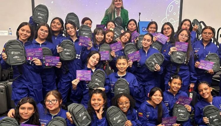 Tendrán la oportunidad de aprender de expertos en ciencia y tecnología, visitar las instalaciones de la NASA y vivir una experiencia que seguramente marcará sus vidas.