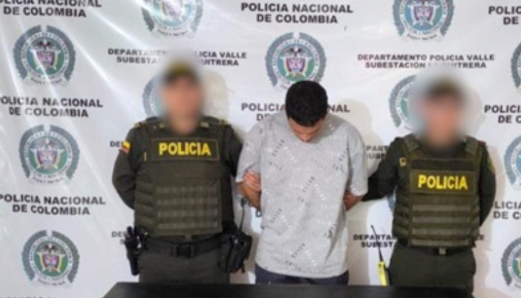 Jonathan Alexis Mora fue capturado en la vía que conecta a los municipios de Pradera y Palmira en el Valle del Cauca.