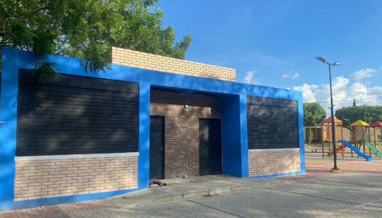 Las casetas aledañas a los escenarios fueron vandalizadas. / Foto: Nicolás Mojica.