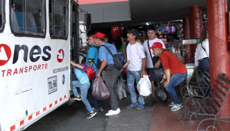 Hasta el 14 de octubre se incrementarán las acciones de vigilancia y control para la semana de vacaciones./ Fotos: Carlos Ramírez / La Opinión 