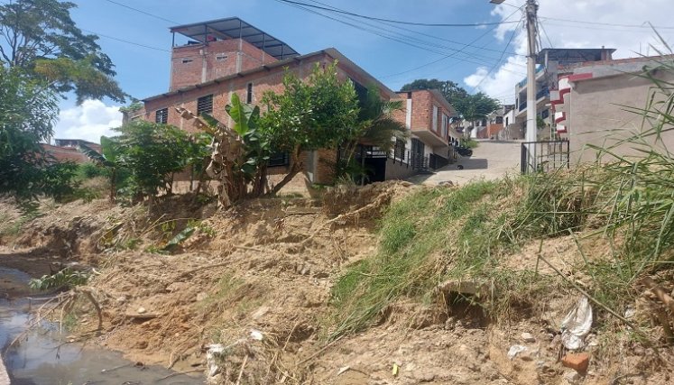 Son varias viviendas afectadas y con las lluvias de los últimos días, los daños podrían ser mayores. / Foto: Cortesía / La Opinión