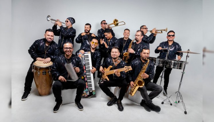 El grupo insignia de Codiscos celebra un cuarto de siglo con una gira nacional.