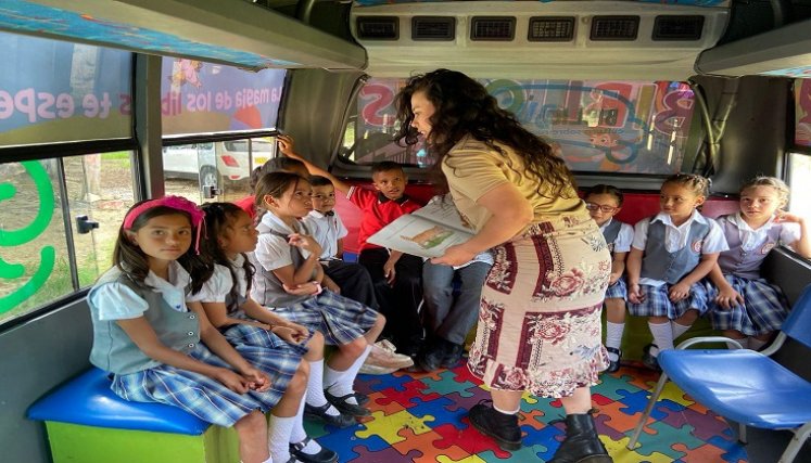 En Ocaña las bibliotecas llegan hasta lugares apartados para promover el hábito de la lectura.