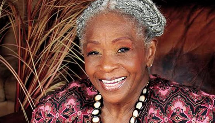 Leonor González Mina.