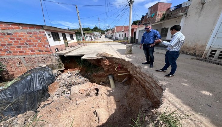 Ya se activaron los planes de contingencia para mitigar consecuencias mayores en las zonas de alto riesgo. /Foto: Cortesía / La Opinión