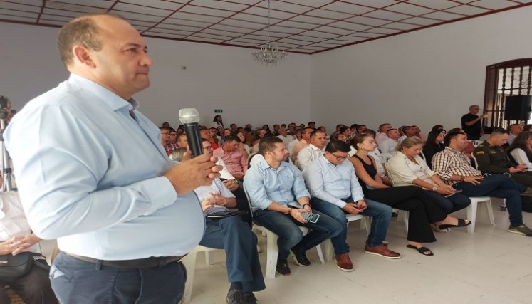 El Tribunal Superior de Cúcuta revoca la medida de desacato en contra del alcalde de Ocaña.