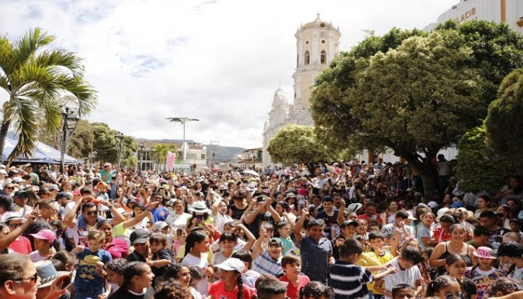 Los organismos de socorro se reunieron para coordinar operativos y evitar traumatismos durante las celebraciones de fin y comienzos de año./ Foto: Cortesía