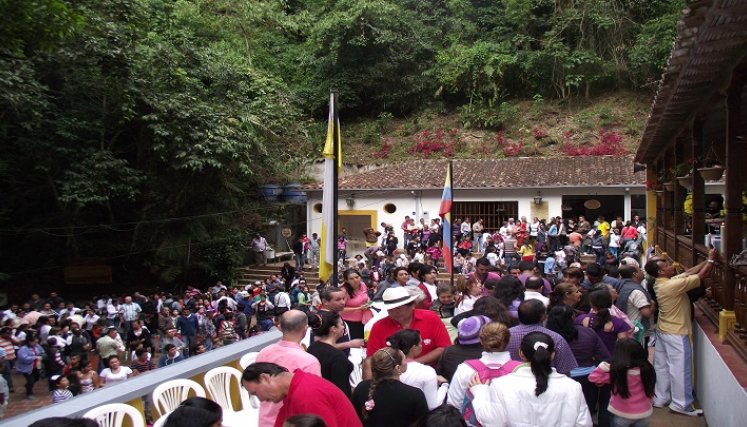 Ruta de la fe y la espiritualidad hacia el santuario Agua de la Virgen de Ocaña.