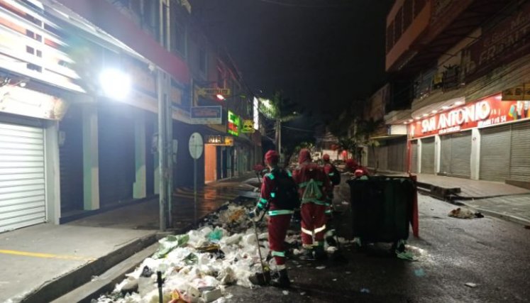 En este comienzo de año se recolectaron 7 toneladas menos que en el 2024 y a las 6:00 de la mañana la ciudad ya estaba totalmente limpia. 