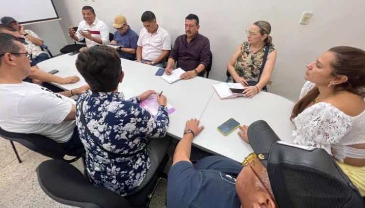 Los maestros están a la espera de soluciones efectivas para la comunidad educativa.