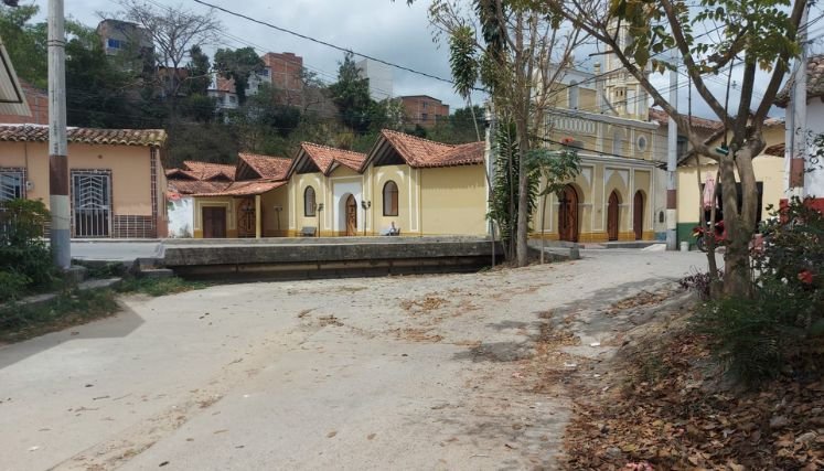 Habitantes del sur de la ciudad reclaman programas de saneamiento básico ambiental.