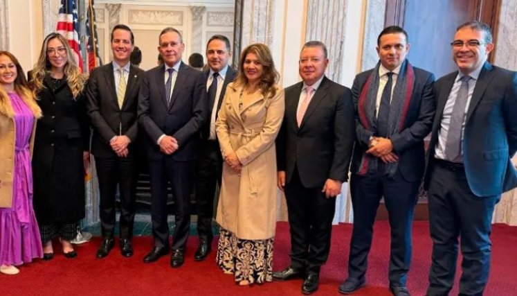 Congresistas de la Oposición