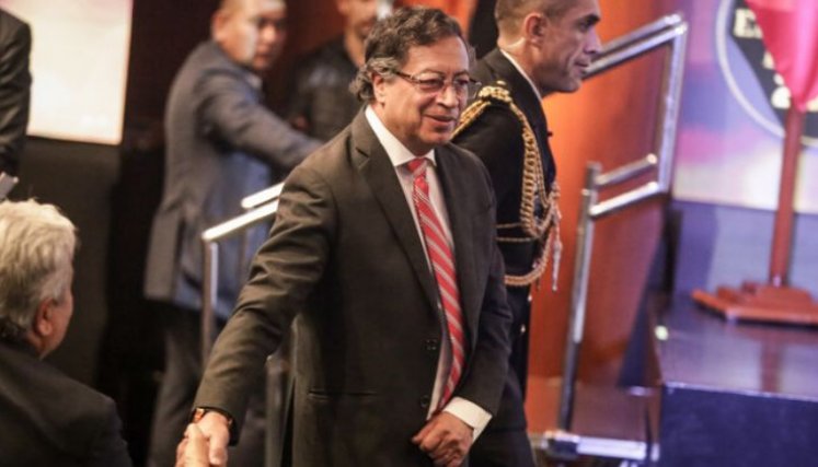 GUSTAVO PETRO