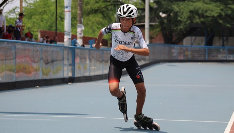 Sebastián Forero Chacón, patinador ocañero se proyecta para ser uno de los mejores del país. 