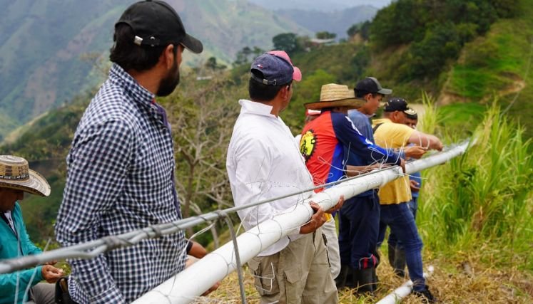 La secretaría de Desarrollo rural promueve la adecuación de los acueductos veredales.