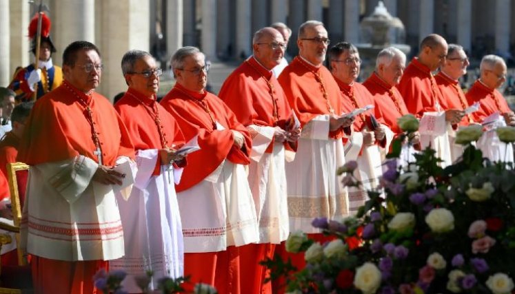CARDENALES VATICANO