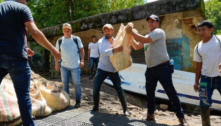 La Agencia de Desarrollo Rural coordina la entrega de canastas alimentarias en los resguardos indígenas del Catatumbo.
