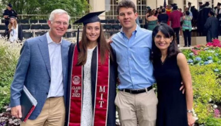 Iban a celebrar un cumpleaños: el último viaje de una familia en Nueva York. 