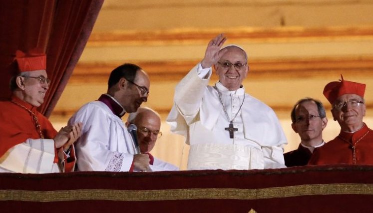 FOTO CONCLAVE 2013