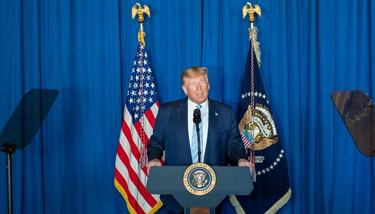 donald-trump--irán