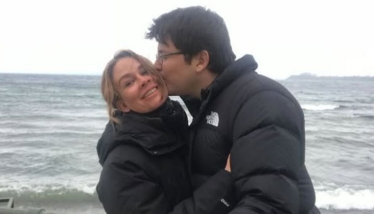 ESPOSA CLAUDIA TARAZONA