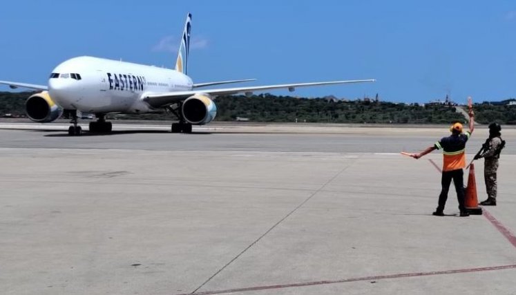 Avión de Venezuela con migrantes 
