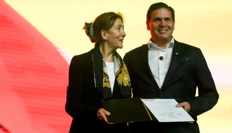 JUAN CARLOS PINZON 