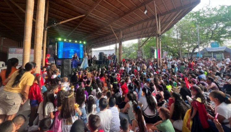 Más de 5.000 personas asistieron a la Gran Velada Kids de Aguas Kpital.