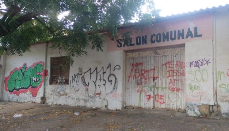 Salón comunal en Claret lleva 15 años abandonado