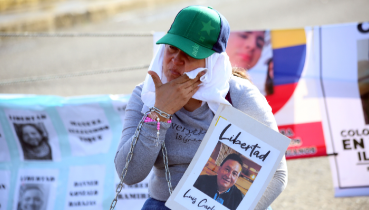 Familiar de colombiano preso en Venezuela. 