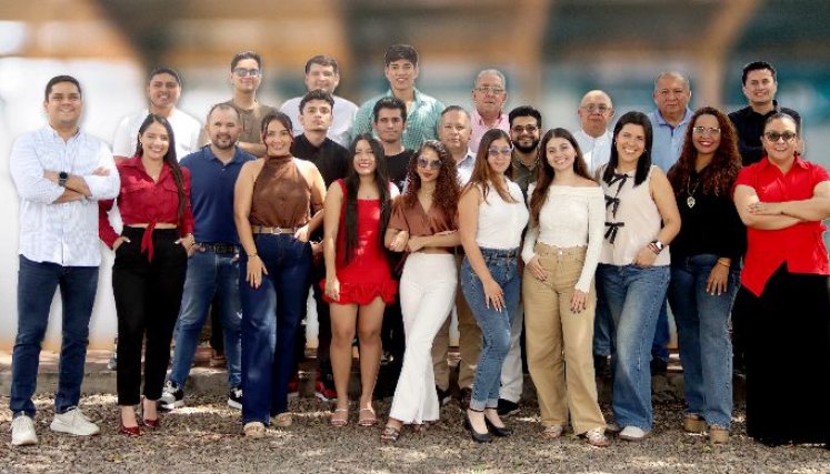 LA OPINION 