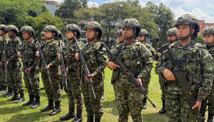 mujeres-militares