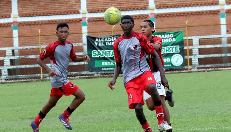 La selección Norte Sub-17 continúa trabajando bajo las órdenes de Elkin Uribe.