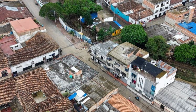 Autoridades ambientales adelantan un estudio sobre las causas de la avalancha del río Tejo.