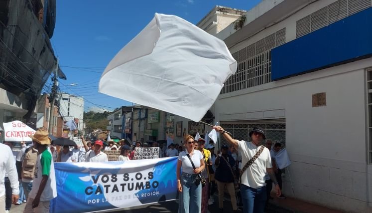 La crisis humanitaria aún persiste y los líderes sociales abogan por diálogos regionales.