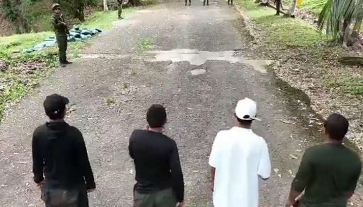 Cuatro integrantes del Frente 33 de las disidencias se entregaron al Ejército en Norte de Santander