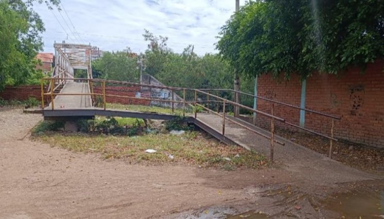 Puente deteriorado Atalaya.