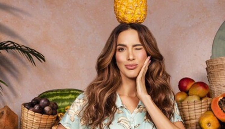 Violeta Bergonzi debuta en la moda con su colección ‘Violeta en su Salsa’