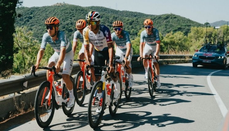 Egan Bernal encabeza la lista de los escarabajos que estarán a partir de este sábado en la edición 103 del Tour de Francia.