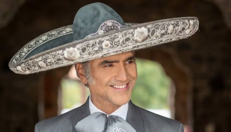 ALEJANDRO FERNÁNDEZ 