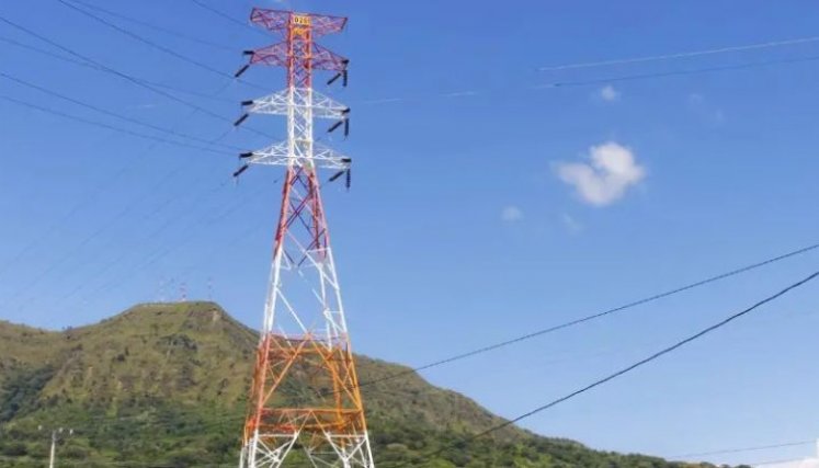Gobierno cambia reglas de generación y transmisión de energía: terceros podrán ejecutar obras si operadores incumplen