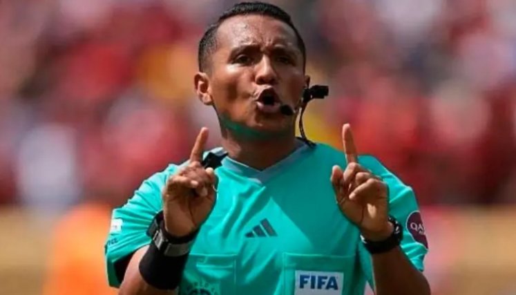 Iván Bartón, árbitro de Colombia Vs Suiza. Foto: Linkedin Iván Bartón. El Colombiano.